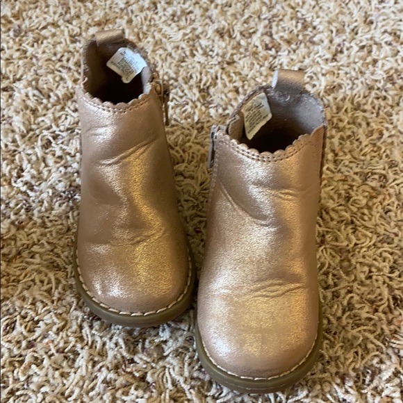 Subtle Gold Bootie - Picture 2 of 3